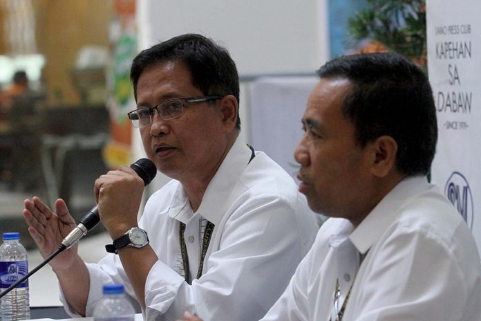 UPDATES. Social Security System public information office Dr. Mario Mario Daray (left) and Apoleyo Torrefranca discuss the restructuring and condonation programs of the agency during yesterday’s Kapehan sa Dabaw at the Annex of SM City Davao. Torrefranca also bared that the agency have already filed cases against at least 150 employers for failing to pay SSS contributions of their employees. LEAN DAVAL JR.