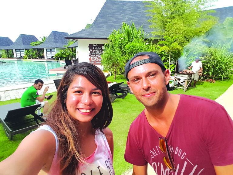 The only photo that we had during my stay in Siargao Bleu Resort. This was taken in between their photoshoot.