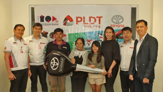 NEW CAR. PLDT Hong Kong and Toyota Quezon Avenue, Inc. (TQAI) turn over the brand new Toyota Vios car won by Jocelyn Castañares, an OFW in Hong Kong, at the recent Gifts of Christmas Promo of Smart World. In photo are, from left: Teddy dela Paz, Sales Manager of TQAI; Lincoln Lim, President of TQAI; Bertino de Castro, husband of Castañares, Pacita Castañares, mother; Cristine Castañares, daughter; Edith Gomez-Cudiamat, General Manager of PLDT HK; Franklin Lim, Executive Vice President, TQAI; and Alex Flores, Sales Manager of TQAI. (PLDT Photo)