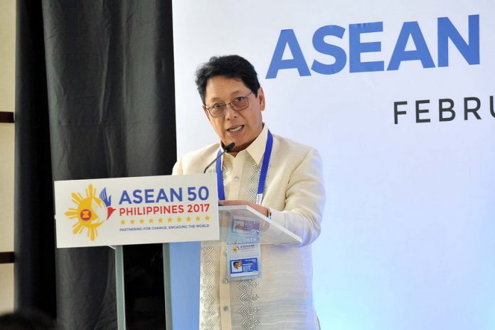 UPBEAT. Department of Labor and Employment secretary Silvestre H. Bello III says as the chairman of ASEAN 2017, the Philippines is looking forward to the finalization of the instrument on the protection and promotion of the rights of migrant workers. Bello spoke before the delegates of yesterday’s ASEAN Labor Ministers’ Retreat held at The Marco Polo Davao. LEAN DAVAL JR.