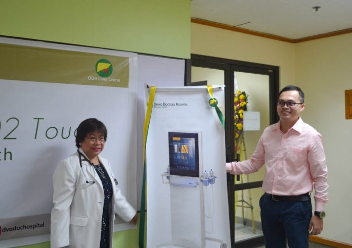 UPDATED. Davao Doctors Hospital Clinical Head of Endoscopy Unit and gastroentorologist Dr. Marilyn Arguillas and Chief Internal Auditor Eric Melencion unveil the hospital’s newest state-of-the-art medical facility called Fibroscan 502 Touch, the first and only one of its kind in Mindanao that will revolutionize the diagnosis and management of liver disease. JERMAINE L. DELA CRUZ