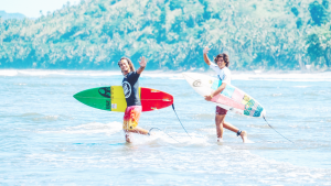 Surfers Ongster Montenegro and Wawa Delamide before heading out for a heat in Lanuza. Photo by Michael Eijansantos.