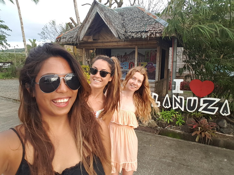 Team Taki girls. this writer, Lisa and Bhrett as we strolled along the the baywalk of Lanuza during my first visit to this surf town early this year.