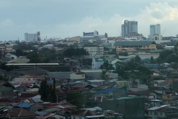 CHANGING SKYLINE. Hotels and condominium buildings dominate the skyline of Davao City in this photo taken on Saturday. Tourism officials reported on Friday that the city’s tourist arrivals in 2017 had surpassed the city government’s target of two million foreign and domestic tourist arrivals. LEAN DAVAL JR.