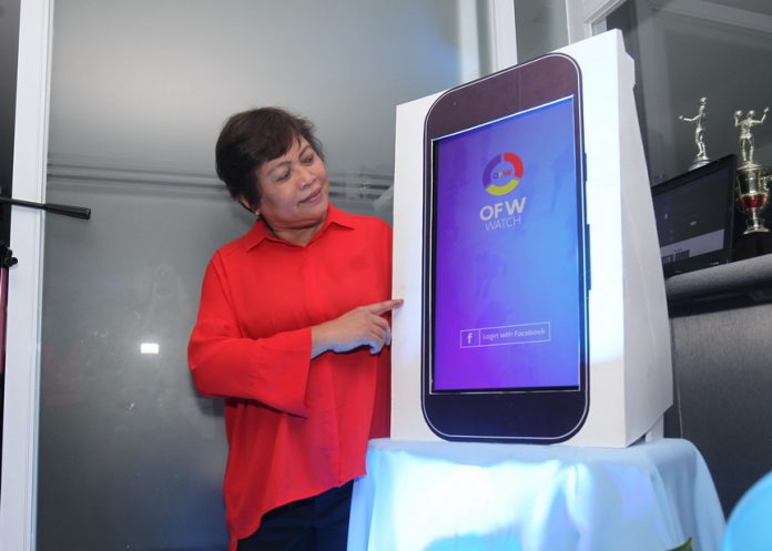 WORTHY INNOVATION. OFW Watch president and founder Myrna Padilla leads the launching of OFW Watch mobile app held at AMYA building 2 along Tulip Drive corner Quimpo Blvd. in Davao Cityon Friday afternoon. OFW Watch mobile app and its volunteer support network is a private sector initiative, in partnership with DOLE) and OWWA, which aimed to empower the Overseas Filipino Workers (OFWs) to help themselves, help each other and help the concerned government agencies. LEAN DAVAL JR