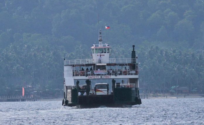 A ferry carrying passengers and vehicles cruises along Pakiputan Strait from Sasa Ferry Wharf in Brgy. Sasa, Davao City to Island Garden City of Samal (IGaCoS). Passenger ferries plying along the strait are currently the main mode of transportation from Davao City to Samal and vice versa. IGaCoS Mayor Al David T. Uy is optimistic that the loan agreement for the implementation of the Samal Island-Davao City (SIDC) Connector Project will be approved before President Duterte steps down. Edge Davao