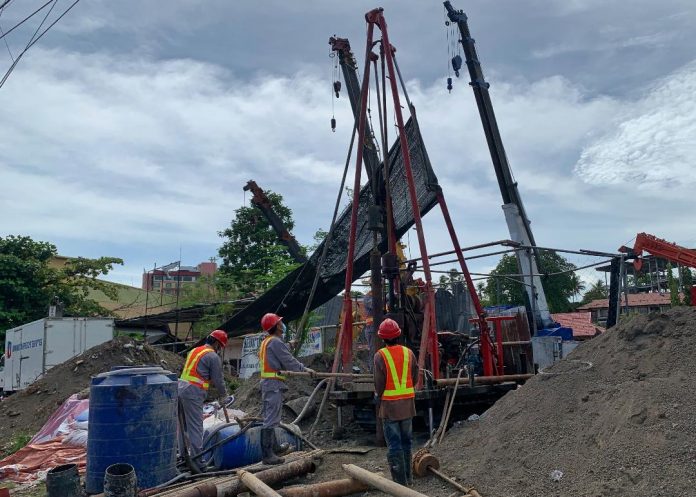 Chinese geotechnical workers conduct soil testing for the Samal Island-Davao City Connector (SIDC) Project along Lanang in Davao City. The family that owned Paradise Island Park and Beach Resort in the Island Garden City of Samal (IGaCoS) is ready to sit down with the Department of Public Works and Highways (DPWH) with the intention resolving an issue regarding the implementation of the bridge. Edge Davao