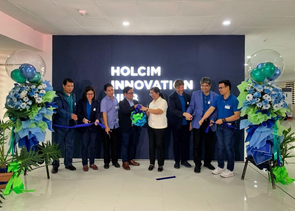 Holcim Launches Virtual Reality Innovation Hub In Davao City | Edge Davao