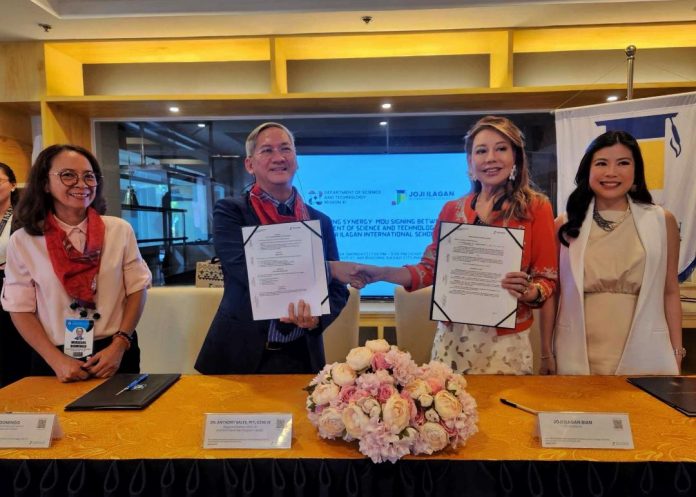 Joji Ilagan-Bian, chairperson of Joji Ilagan International Schools and Anthony Sales, regional director of the Department of Science and Technology 11 (DOST 11), sign the Memorandum of Understanding (MOU) between JIIS and DOST 11 to bolster the Halal industry of Davao Region. The MOU signing, which was witnessed by Nicole Hao Bian-Ledesma, chief operating officer of Joji Ilagan International Schools, and Mirasol Domingo, provincial director/assistant regional director of the technical support services division of DOST 11, was held at ICHEF in Davao City on Monday. Edge Davao