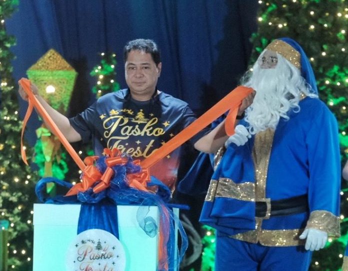 Vice Mayor J. Melchor Quitain Jr., representing Mayor Sebastian 